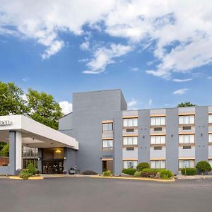 Best Western Danbury/Bethel Hotel Exterior photo