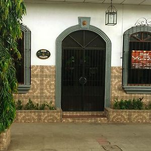 Hostal Casa Belinda Hotel León Exterior photo