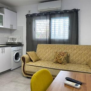 Advance Comfort Lejlighed Be'er Sheva Exterior photo