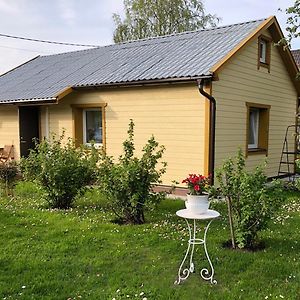 Villa Uku Pärnu Exterior photo