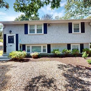 Secluded Cape Ranch Villa Yarmouth Port Exterior photo