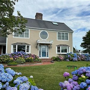 Immaculate Waterfront Beach House Home West Yarmouth Exterior photo