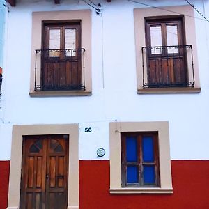 Linda Casa Azul Ubicada En El Corazon De Patzcuaro Villa Exterior photo