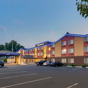 Best Western Plus Yakima Hotel Exterior photo