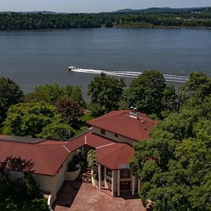 Hudson River Valley Estate New Listing Villa Verplanck Exterior photo