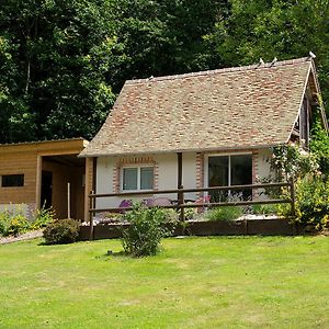 Gîte le P'ti bonheur Les Preaux Exterior photo