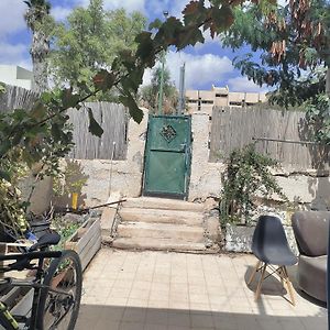 Jacob'S House Lejlighed Be'er Sheva Exterior photo