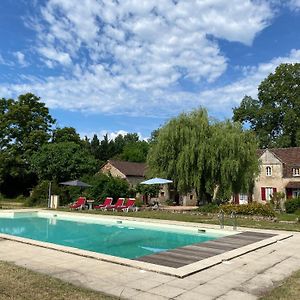 Sfeervol Vakantiehuis Op Landgoed Aan De Dordogne Villa Prudhomat Exterior photo