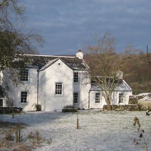 Riverside House Villa Thornhill  Exterior photo