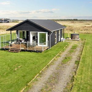 4 Person Holiday Home In Harbo Re Harboør Exterior photo