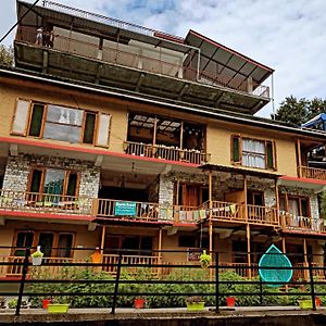 Sharda Resort-Tirthan Valley Banjār Exterior photo