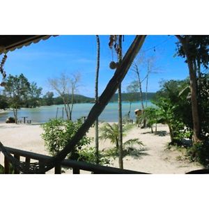 Mangrove Beach Bungalows Koh Rong Samlon Exterior photo