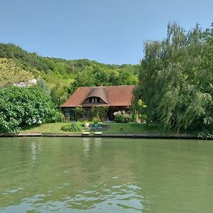 Maison Au Bord De La Seine Villa Vatteville Exterior photo