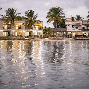 Castelo Beach Resort Magila Exterior photo