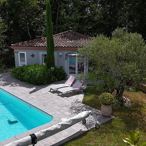 A L Ombre Des Chenes Bed and Breakfast Moissac Exterior photo