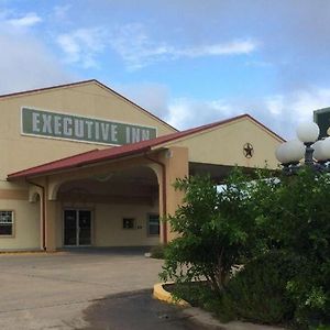 Executive Inn Schulenburg Exterior photo