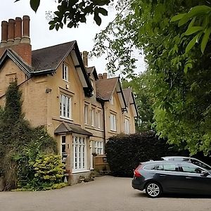 Victoria Spa Lodge Stratford-upon-Avon Exterior photo