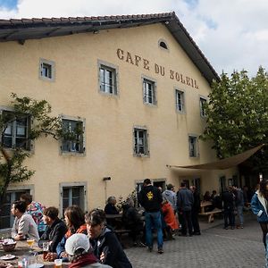 Cafe Du Soleil Hotel Saignelégier Exterior photo