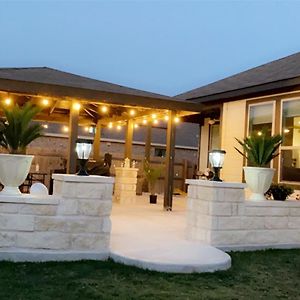 Toscana Villa Round Rock Exterior photo