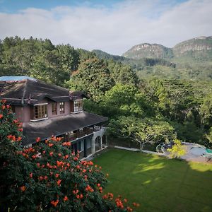 Dendrobium House Hotel Kandy Exterior photo