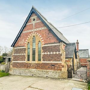 The Sunday Schoolroom Wootton Glanville Exterior photo