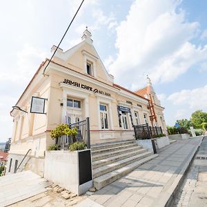 Penzion Nad Lavkou Hotel Uherský Brod Exterior photo