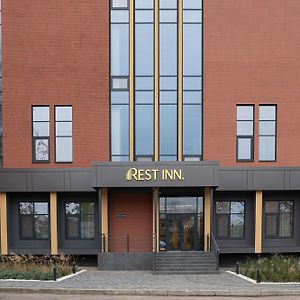 Rest Inn Apart Hotel Tjerkasy Exterior photo