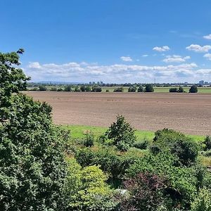 Wohnung Mit Grandiosem Ausblick Fuer Bis Zu 4 Personen Frankenthal  Exterior photo