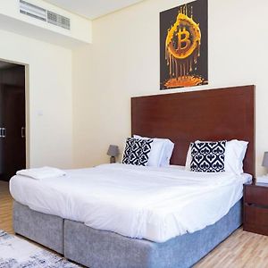 One Bedroom Bitcoin Themed Room Manama Exterior photo