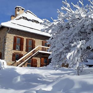 Le Cerf De La Lune Lejlighed Crots Exterior photo