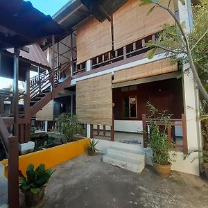 Sabai Ca Baille Guest House Pakxe Exterior photo