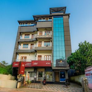 Chaithanya Residency Hotel Kochi Exterior photo