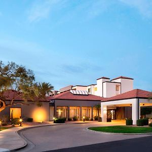 Courtyard By Marriott Phoenix Airport Hotel Exterior photo