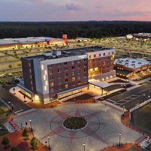 Courtyard By Marriott North Brunswick Hotel Exterior photo