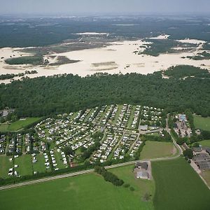 Holiday Park Duinhoeve Hotel Udenhout Exterior photo