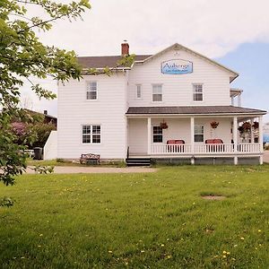 Auberge Lac-Saint-Jean Lejlighed Roberval Exterior photo