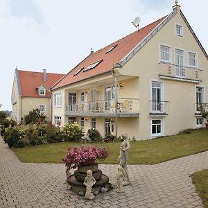 Auszeit - Ihr Sibyllenbad Gaestehaus Hotel Neualbenreuth Exterior photo