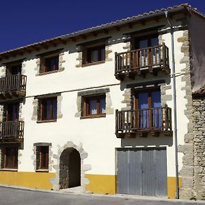 Balcon De Ares Pensionat Ares del Maestre Exterior photo