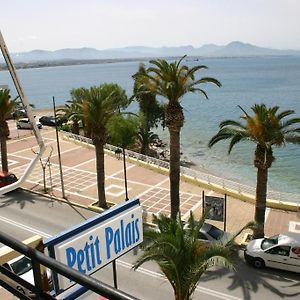 Petit Palais Hotel Loutráki Exterior photo