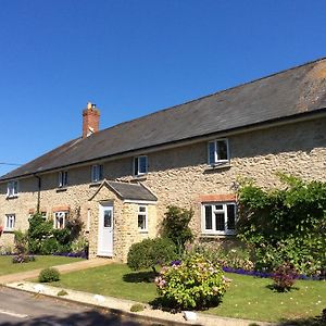 Quiet Woman House Bed and Breakfast Halstock Exterior photo