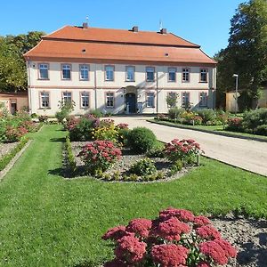 Schloss Lohm Hotel Exterior photo