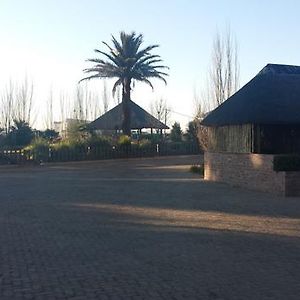 Kleinplaas Guest Farm Hotel Potchefstroom Exterior photo