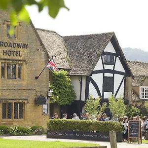 The Broadway Hotel Exterior photo