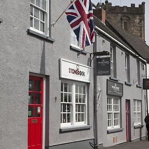 The First Hurdle Guest House Chepstow Exterior photo