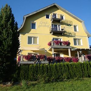 Landgasthof Lenzer Hotel Strassen Exterior photo