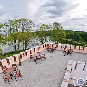 Zamek Gostynin Lejlighedshotel Exterior photo