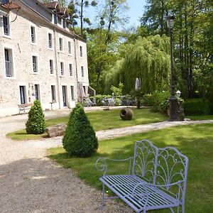 Le Moulin De Pommeuse Bed and Breakfast Exterior photo