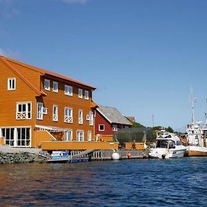 Røvær KulturHotell Room photo