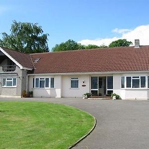 Wayside B&B Chippenham  Exterior photo