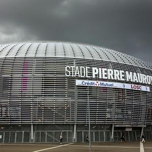 Ibis Budget Lille Ronchin - Stade Pierre Mauroy Hotel Exterior photo